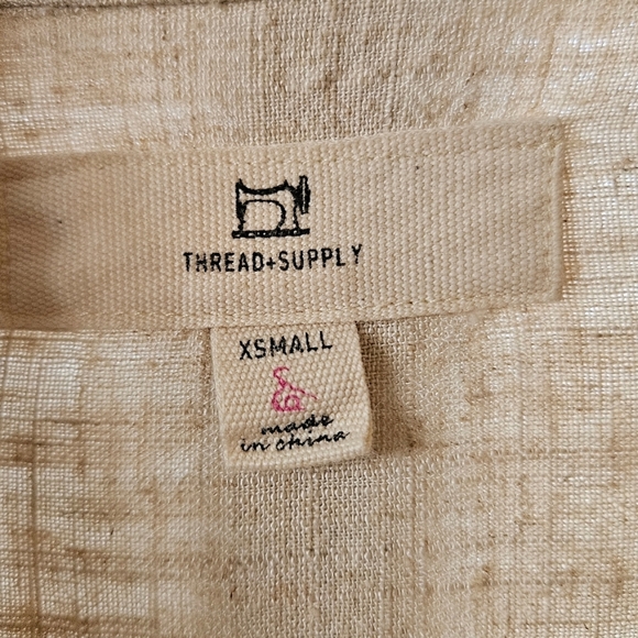 Thread & Supply Linen Blend Button Down Shirt XS Wheat Neutral Boho Minimalist - Picture 4 of 4